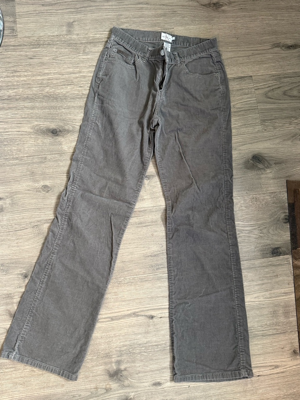 Women's Wide-Leg Jeans in Charcoal Gray — Classic Casual Fit Corduroy